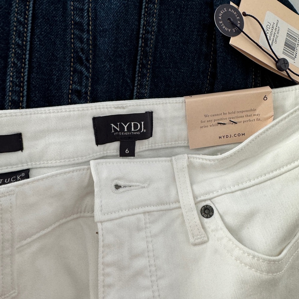 White denim jeans